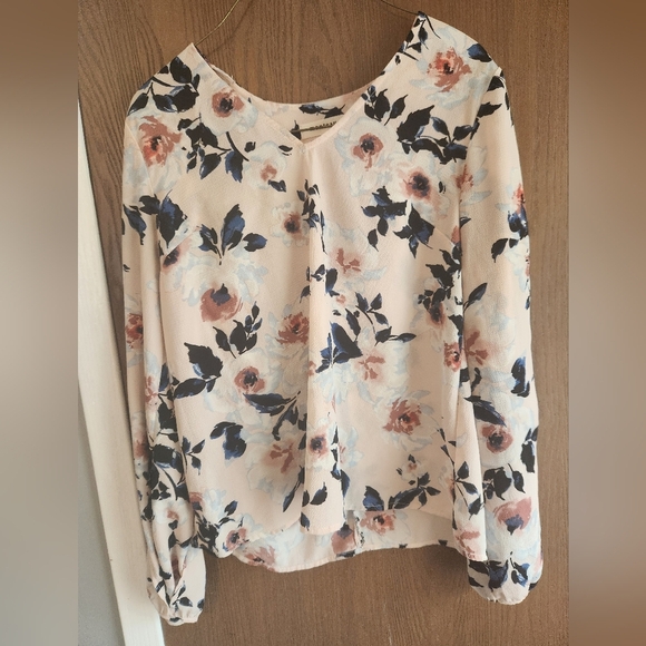 Monteau Tops - Monteau Cream and Pink Floral Blouse